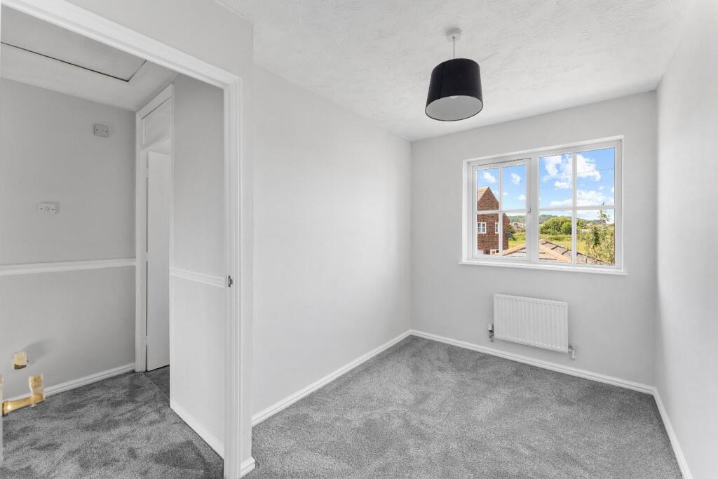 18 Lanthony Close, WSM 14.jpg