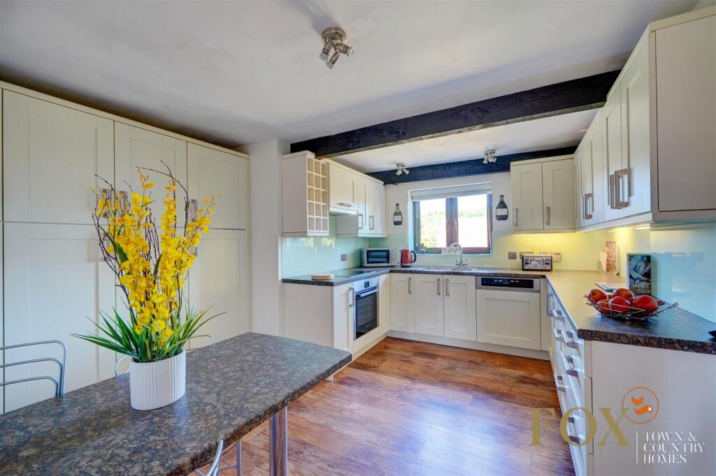 9 Holt Castle Barns (21).jpg