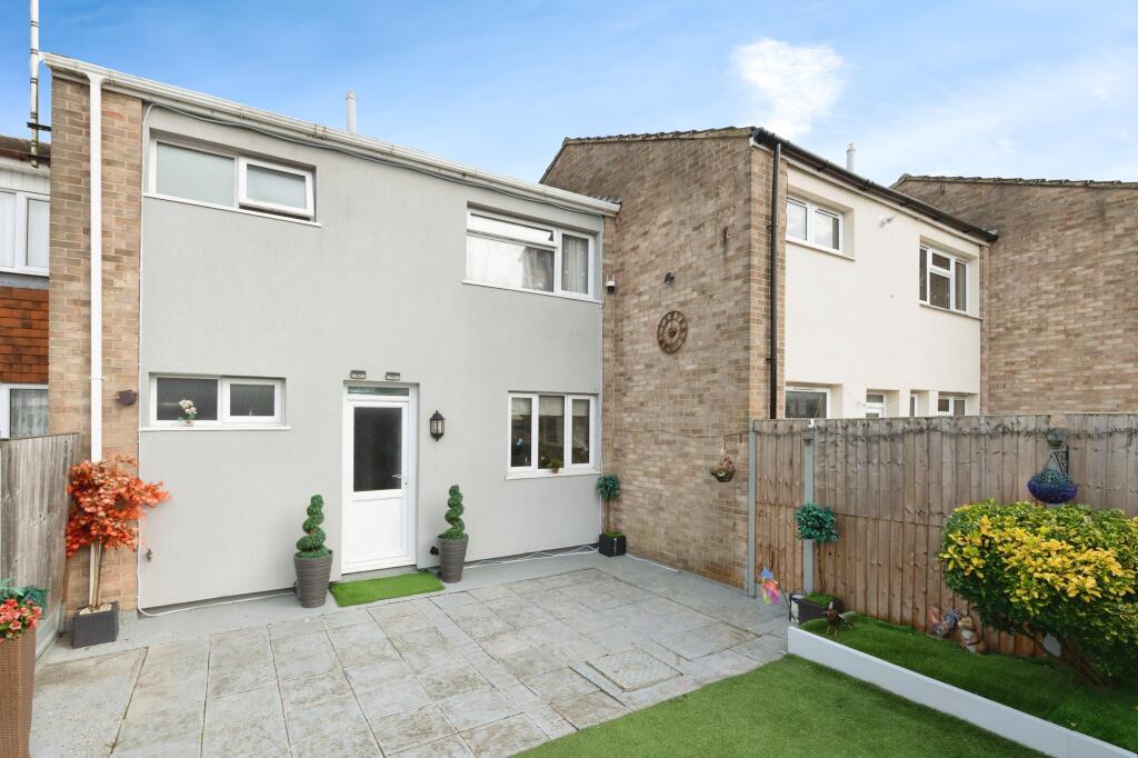 26thewillowsthewillowsbasildonss132es-21