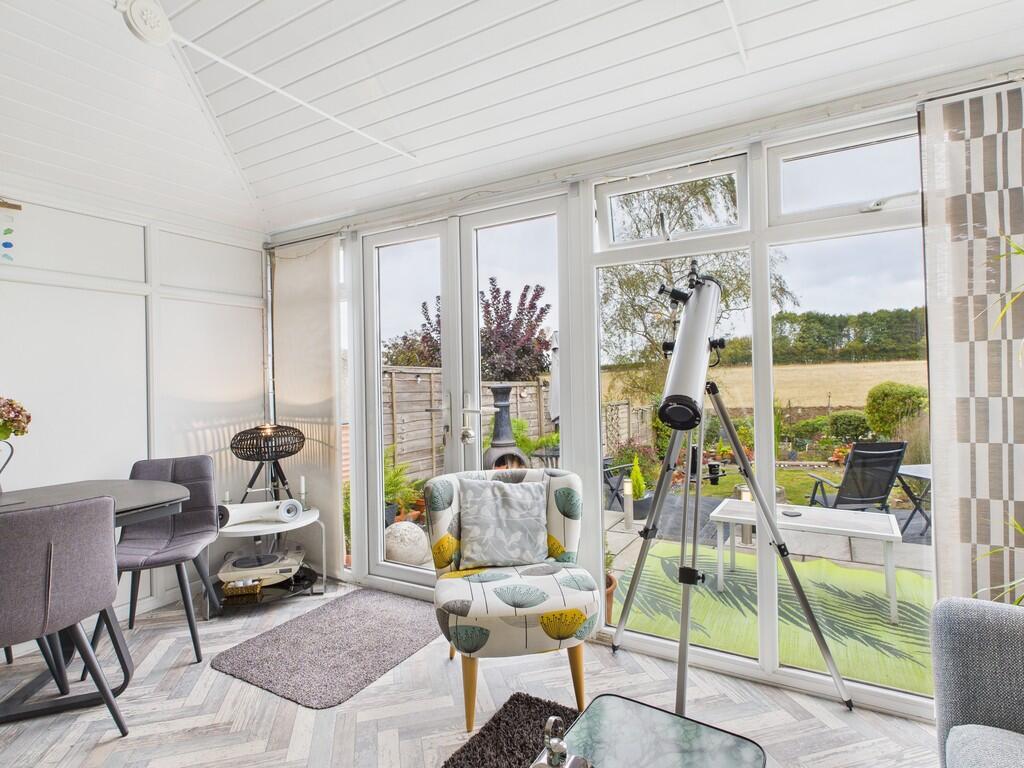 CAM04578G0-PR0024...