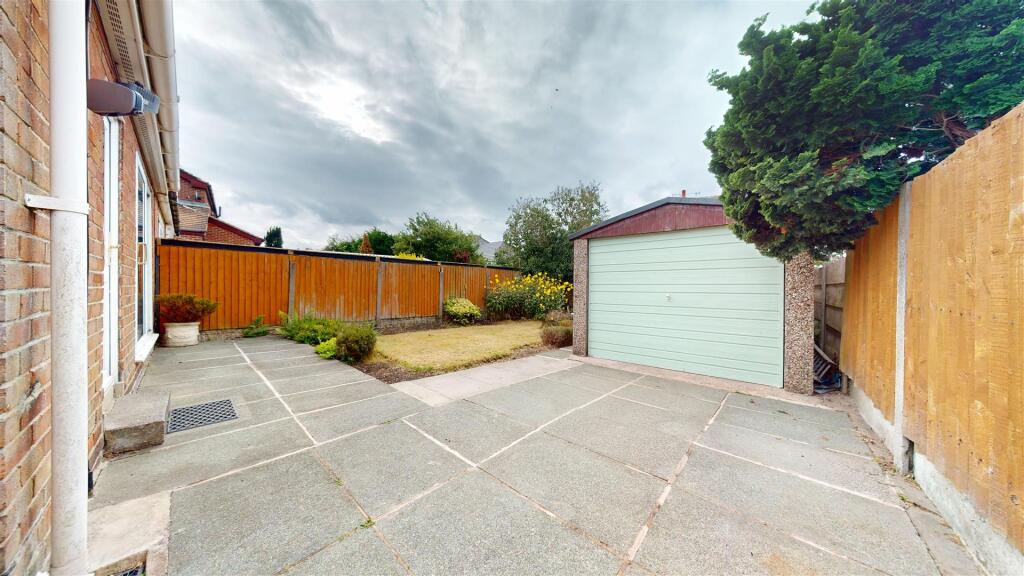 Oak Tree Road Rear Garden