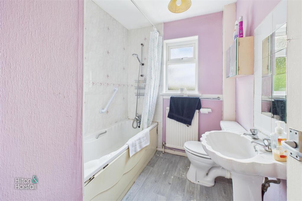 Marsden Hall Road North