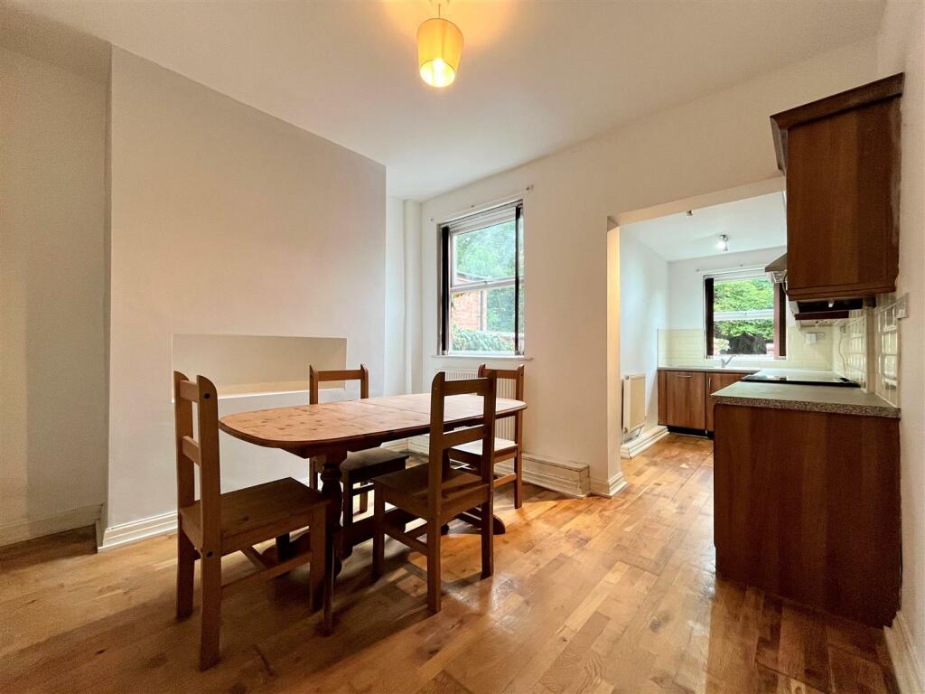 Dining Kitchen