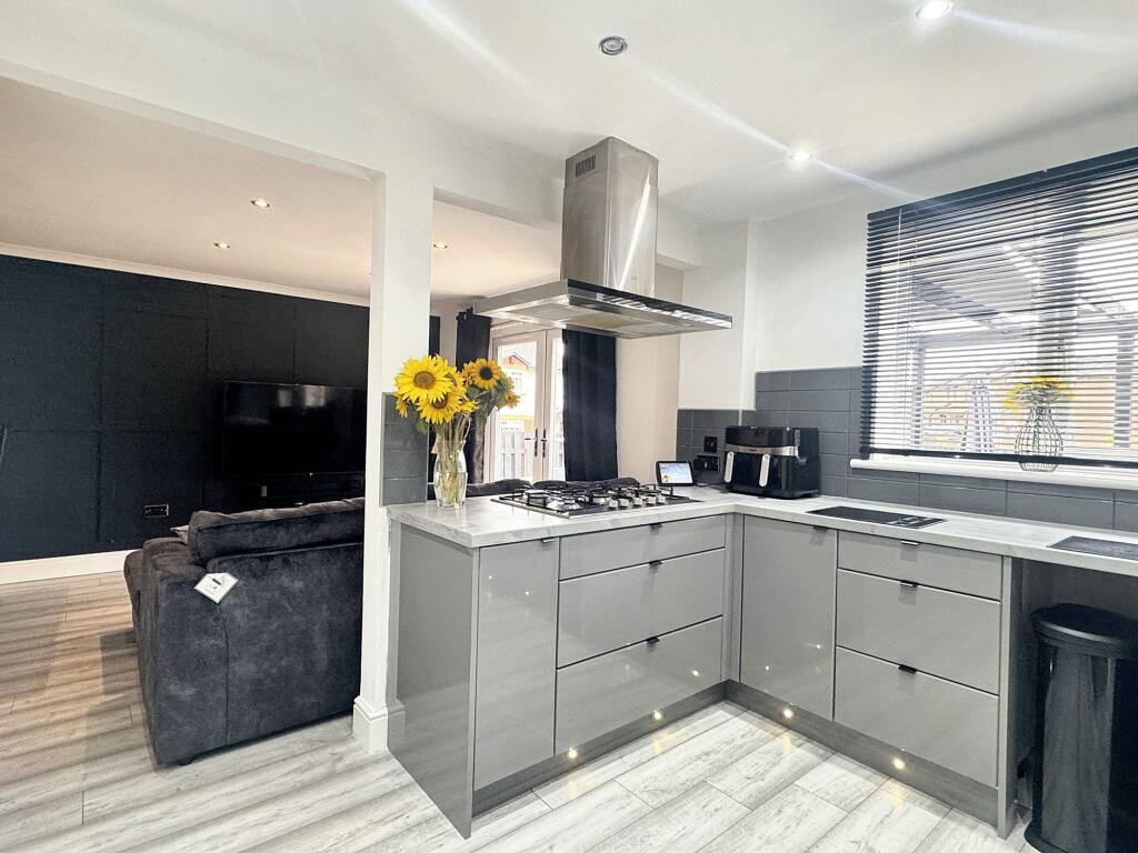 Kitchen Diner/Snug