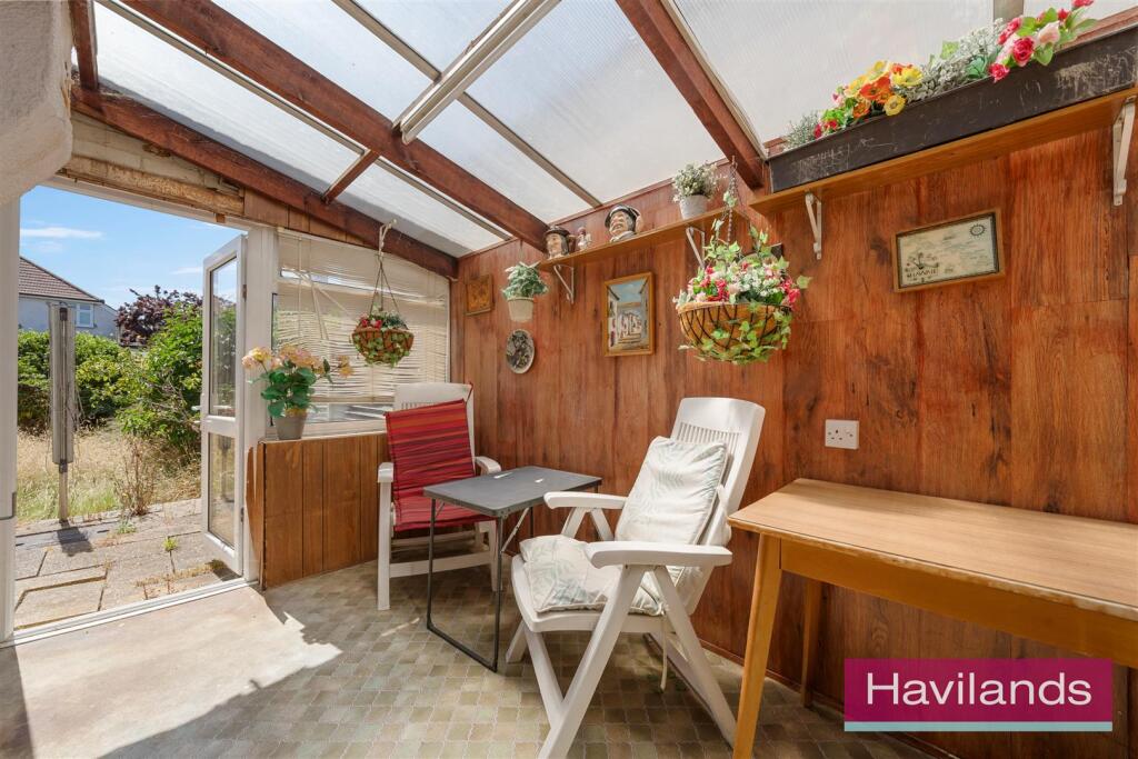 Rowantree Close-10.jpg