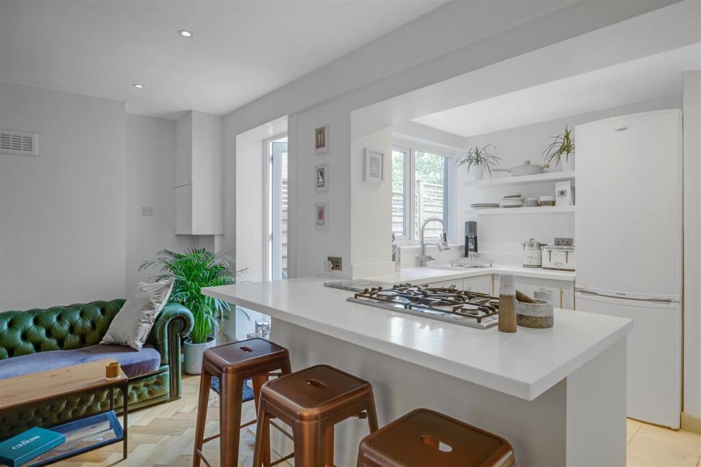 04-3c0a84188-PED CP-JJ-Becondale Rd-11.jpg