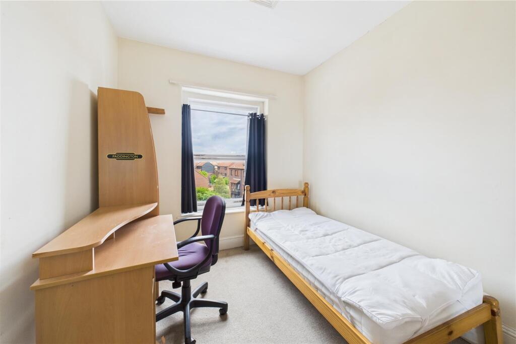 9 Christina Terrace, Hotwells, Bristol BS8 4QB | P