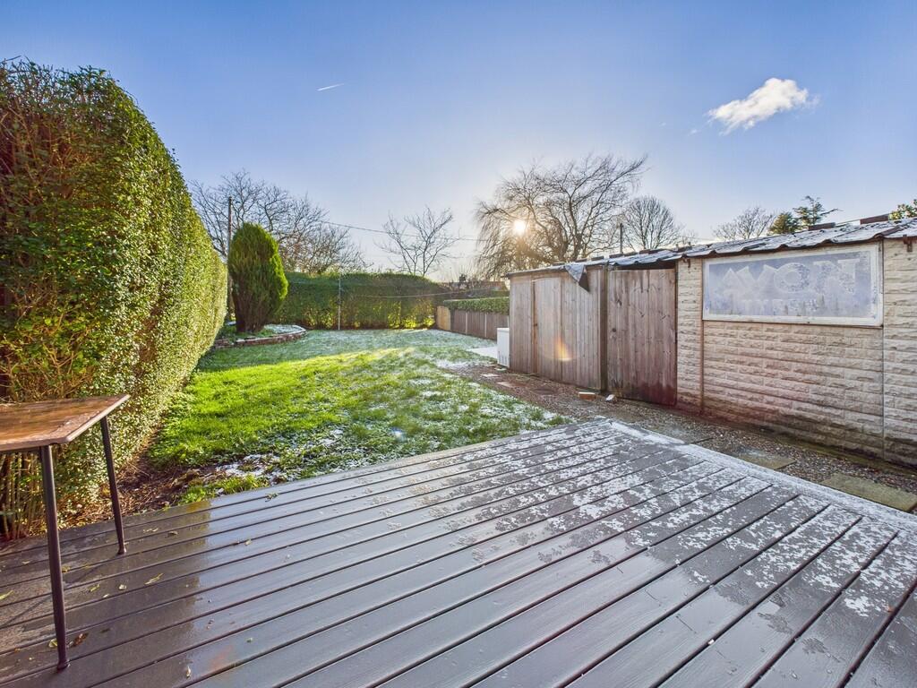 CAM02854G0-PR0483...