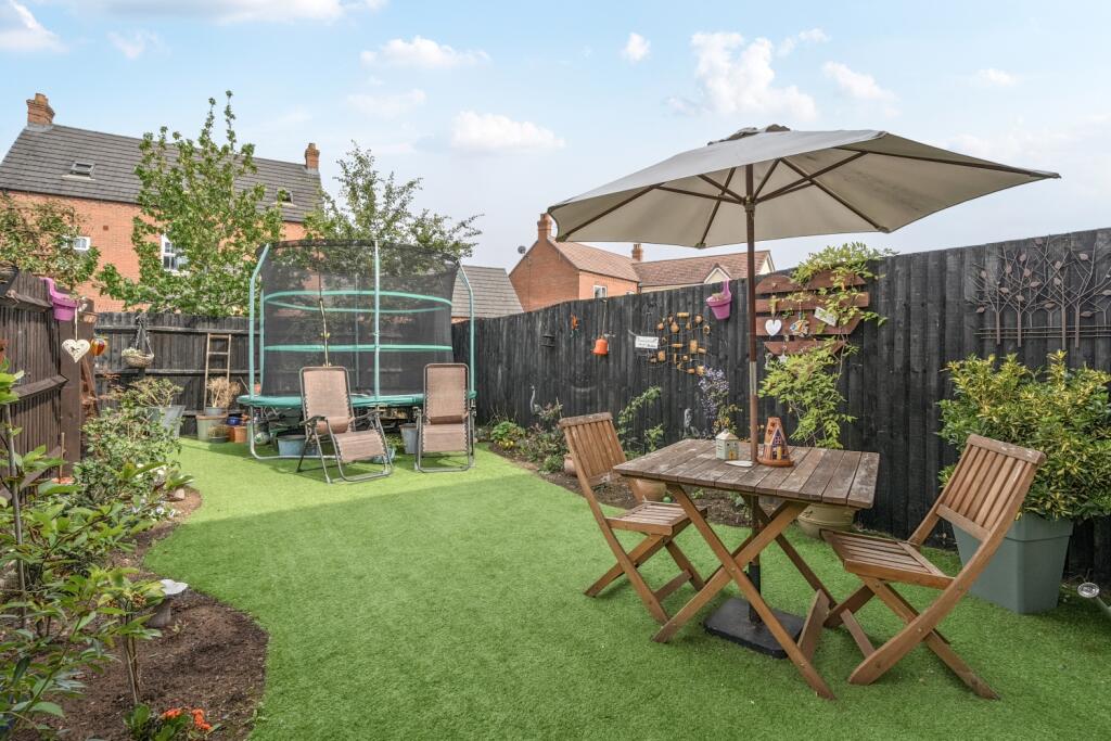 1327804-14-689370476628f