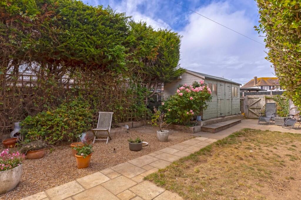 Lancing Close_25.jpg