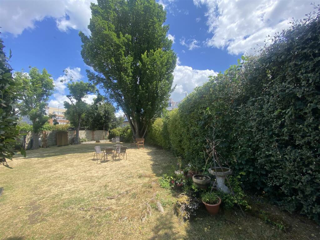 Communal Gardens