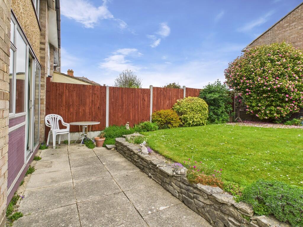 CAM05068G0-PR0015...