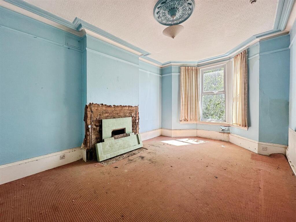 64c91490--4EBF-83E0-66937E117BC6-75303-00001A5A764