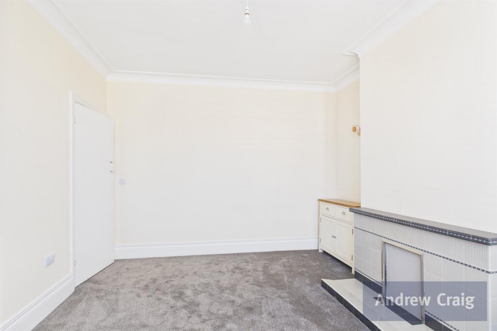 Bedroom / Reception