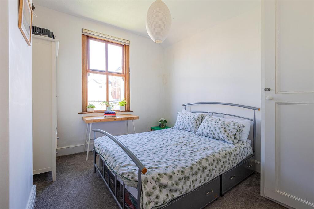 Ovington Terrace 2-4.jpg
