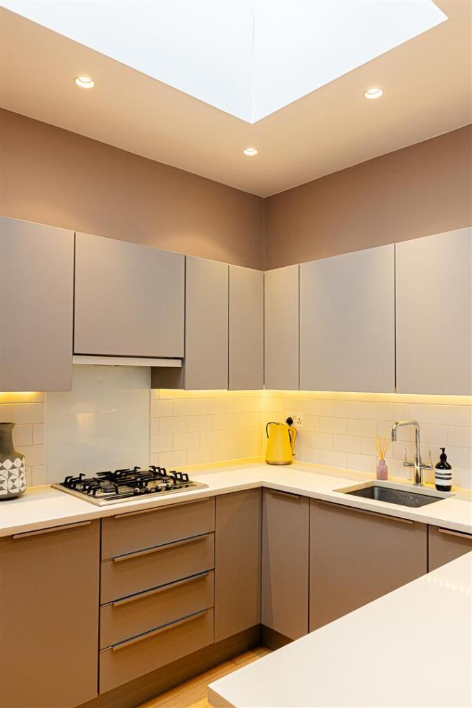 Hillfield Mews (35).jpg