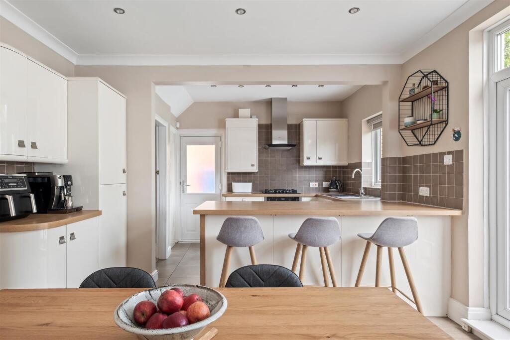 untitled (11 of 21).jpg