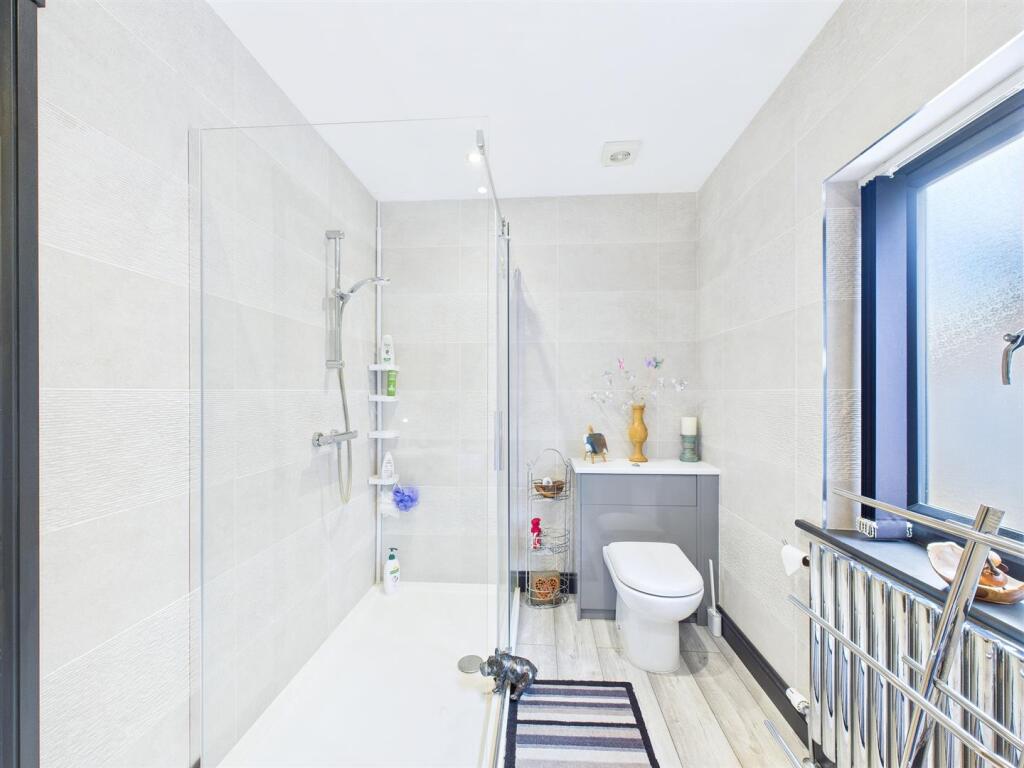 En-suite Shower Room
