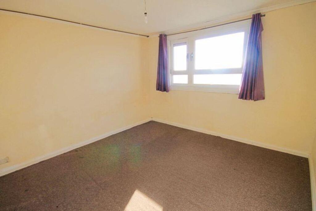 Flat 81 Moreton Tower, Lexden Road, Acton, London, W3 9NQ