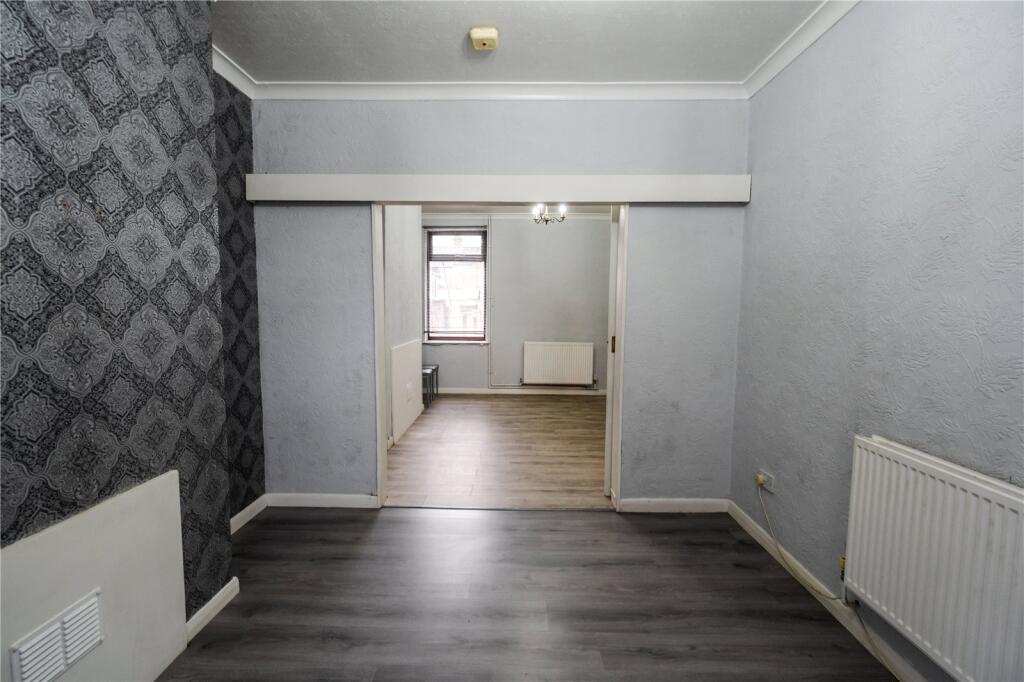 Living Room (2)
