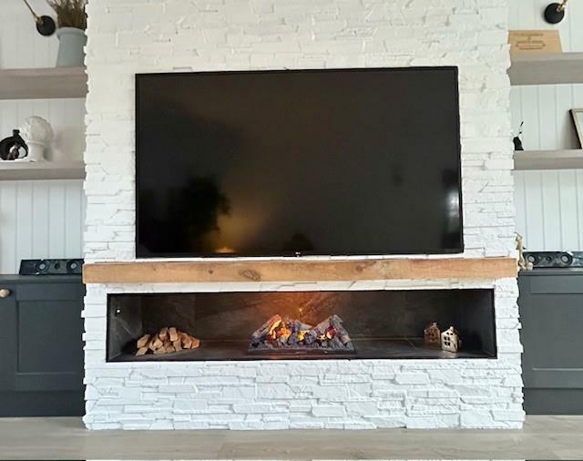 1 Devonshire Drive fireplace.jpg