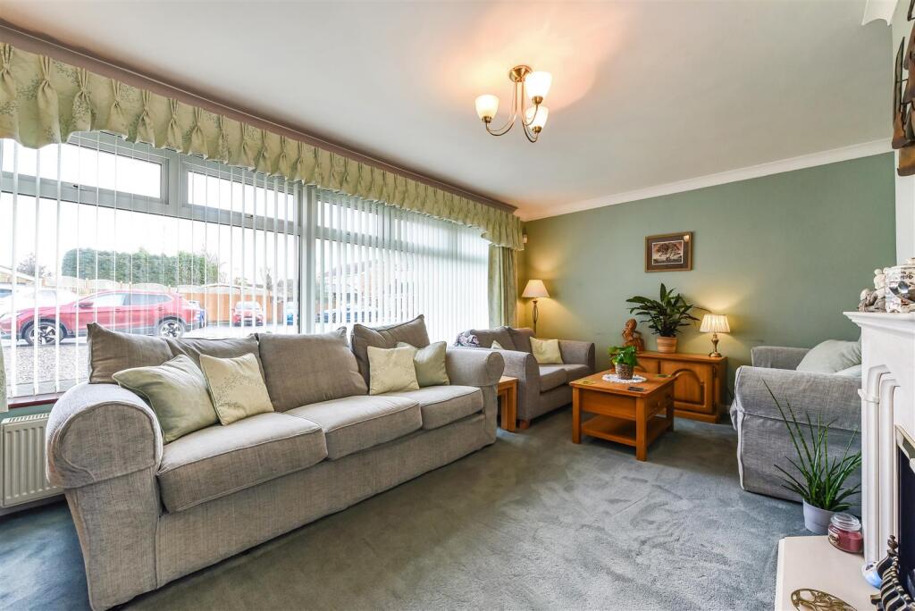 sketch_Ph2_5683012.jpg