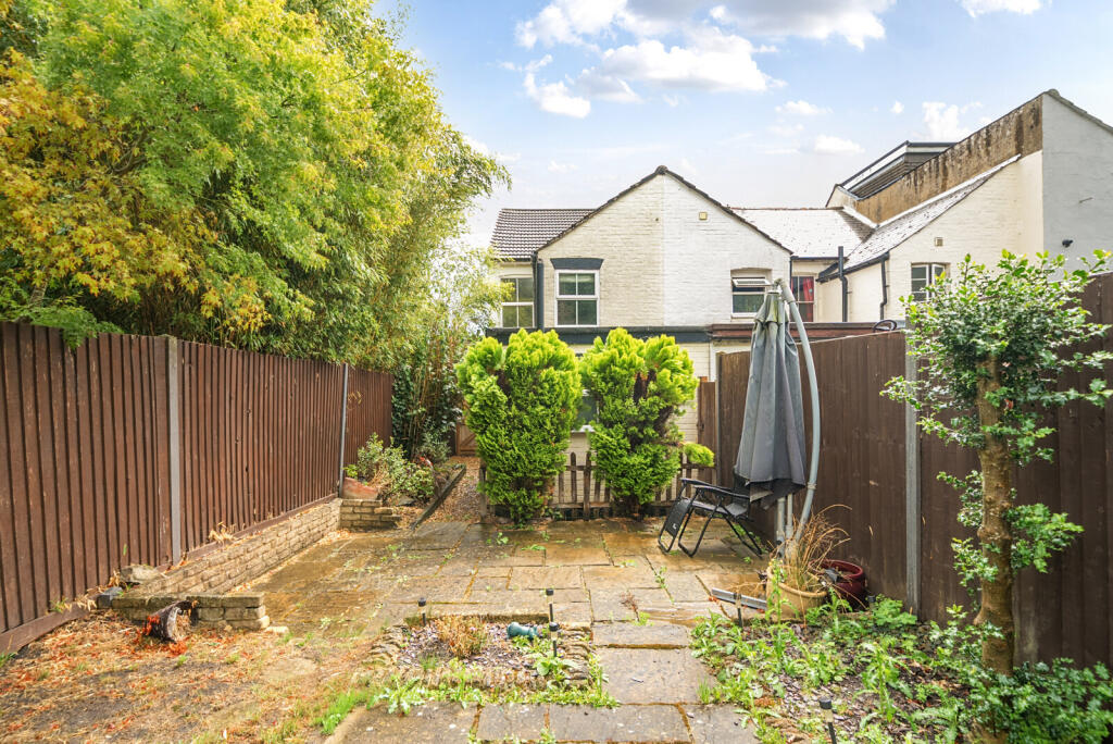 16-1332191-16-688...