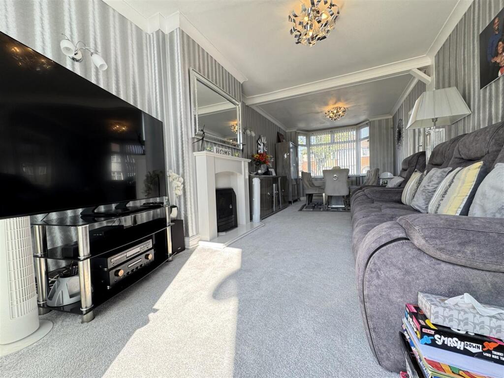 IMG_0428 (Large).JPG