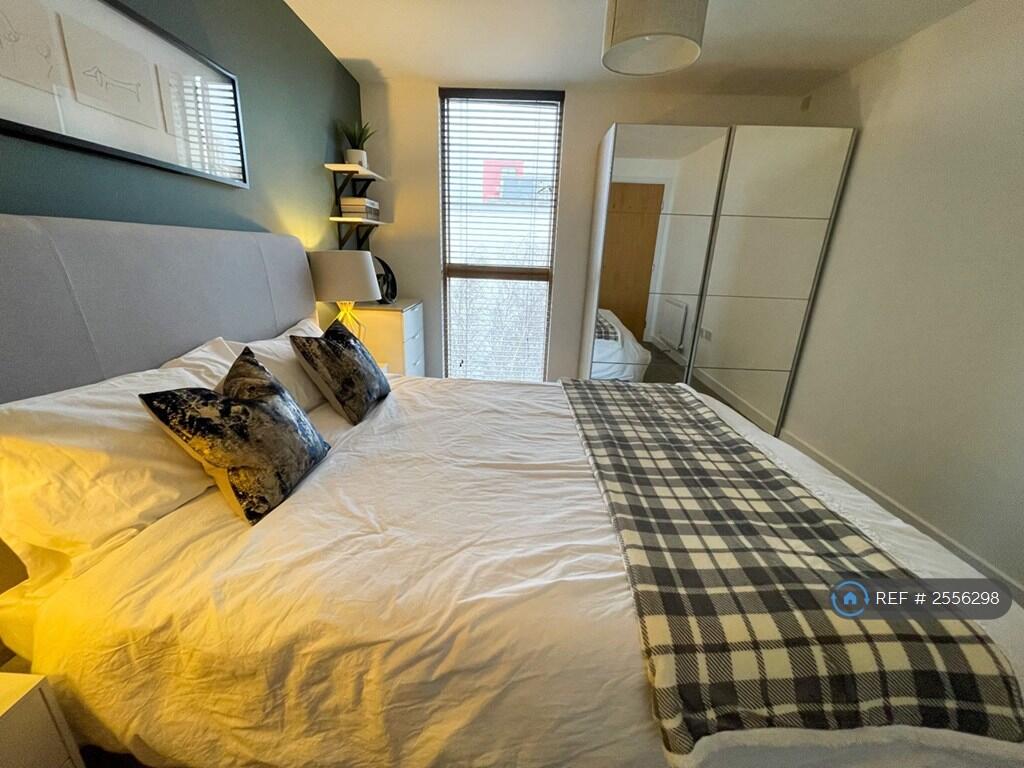 Wardrobe And Chest Of Drawers Included