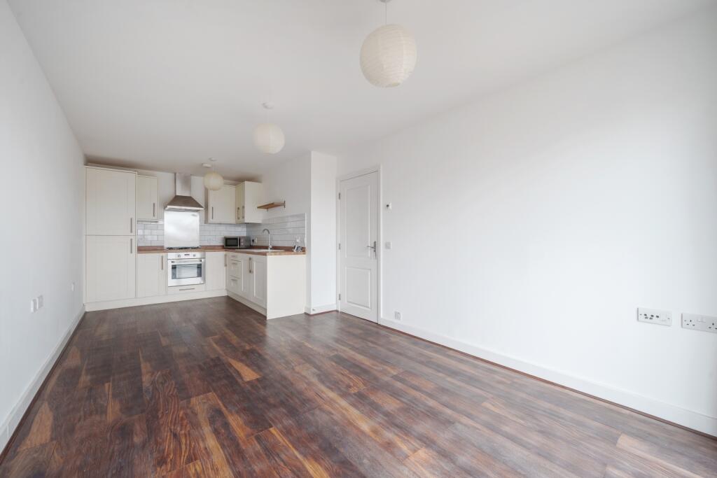 Kitchen/Reception