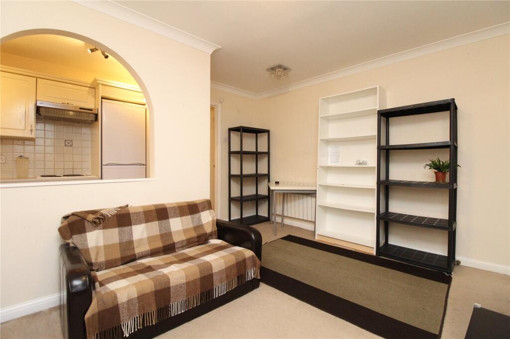 Dorset Mews, Finchley Central, Finchley, N3