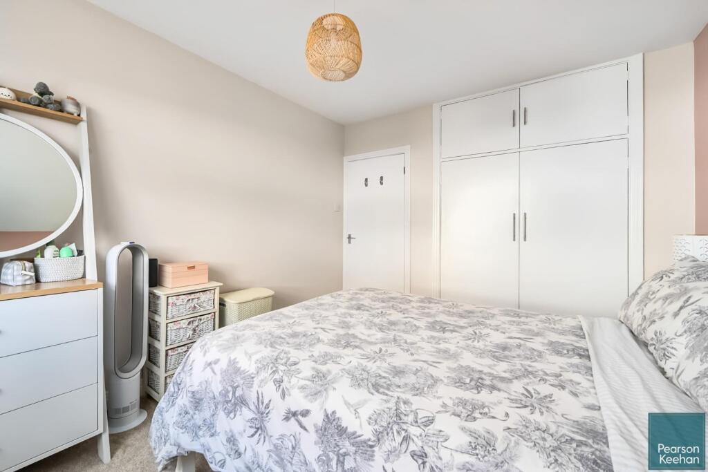 8-langdale-court-bn3 (7) .jpg