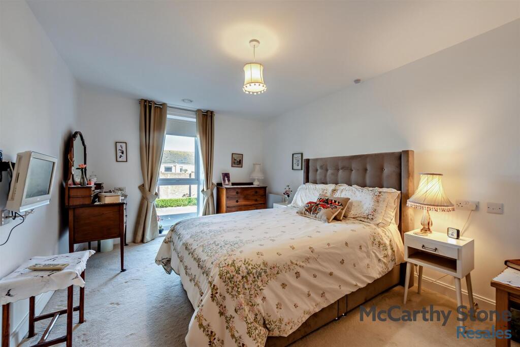8641255-interior01-800.jpg