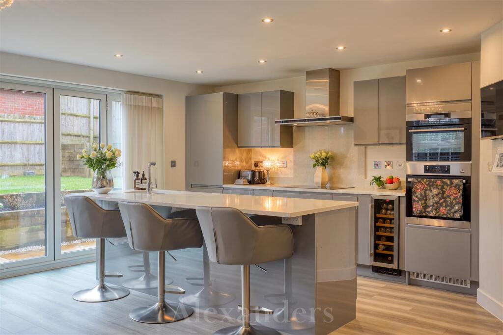 10 Meadow Hill Lane-32.jpg