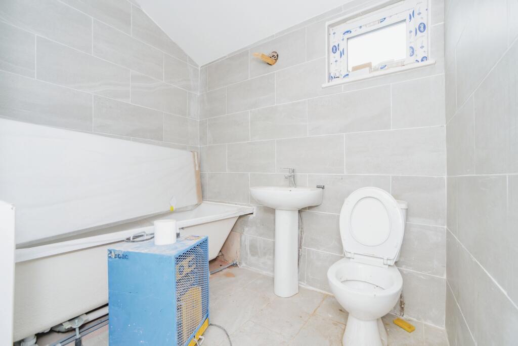 75 Plum Lane, Plumstead, London, SE18 3AG