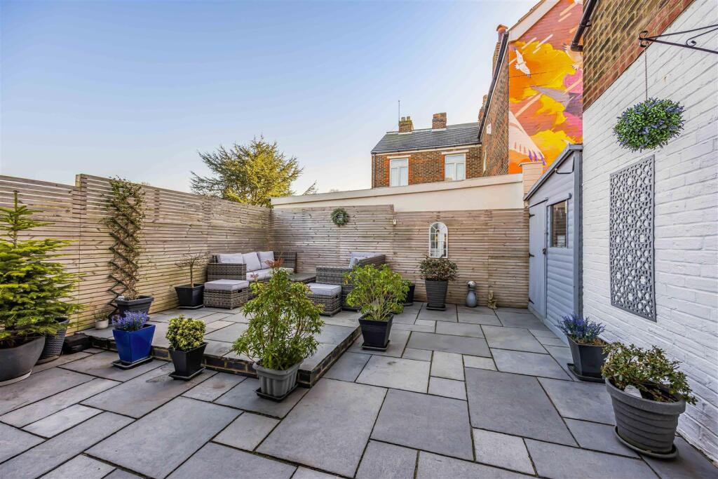 31 Festing Grove, Southsea-Small-PorticoMarketing-