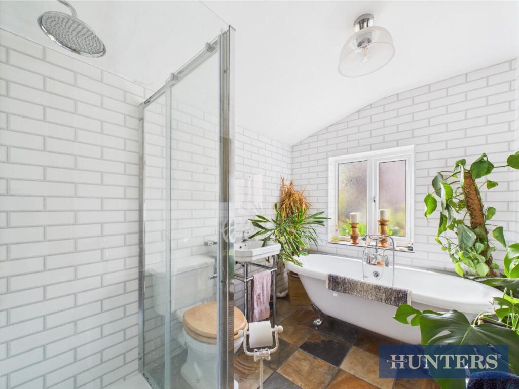 Ground floor bathroom