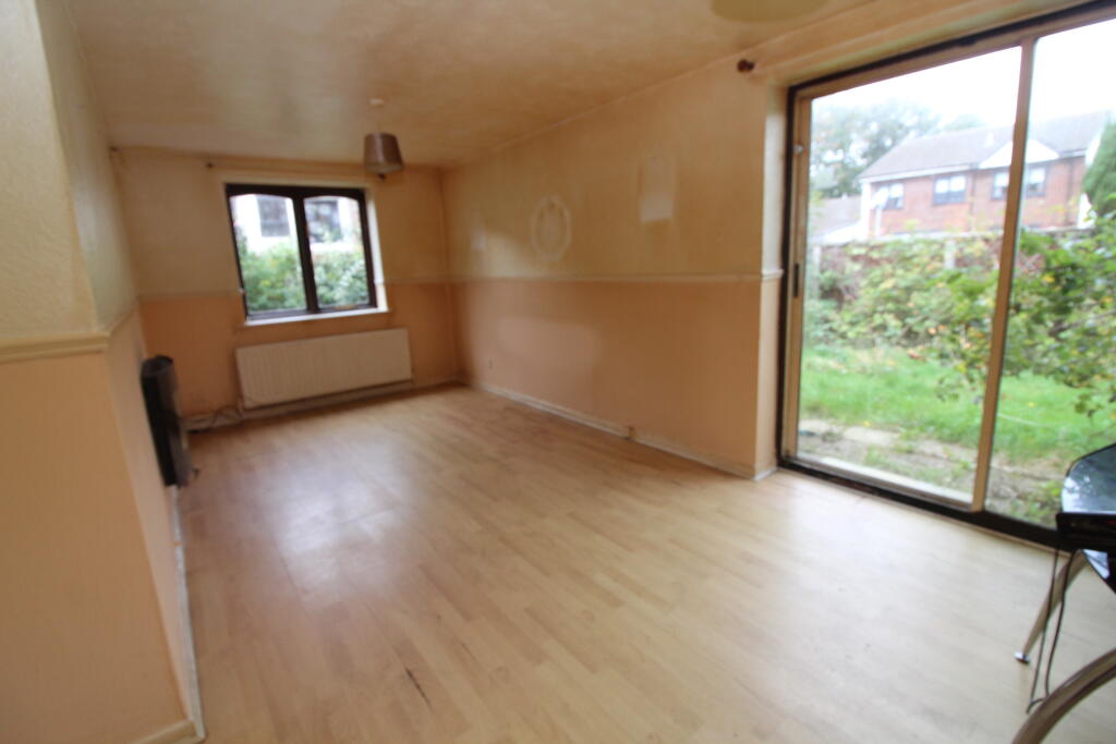 Lounge T202510101022.jpg