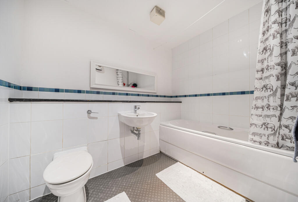 1353956-4-68c4214...