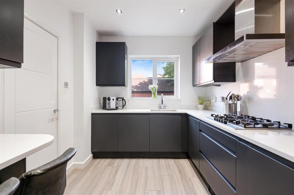 UPPER DUNNYMANS,1 (2).jpg