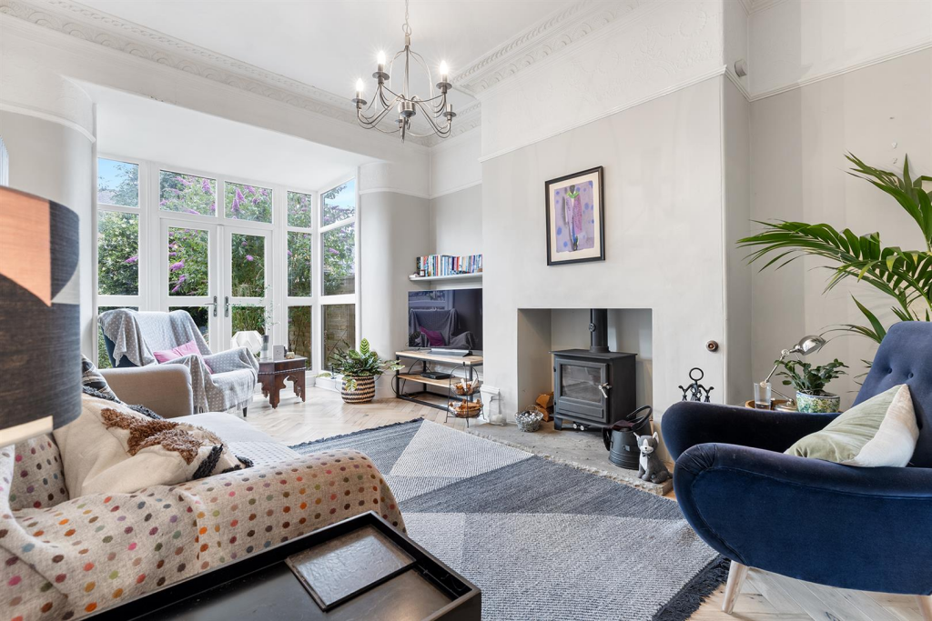 122 Birkby Hall Rd, Birkby 21_297.png