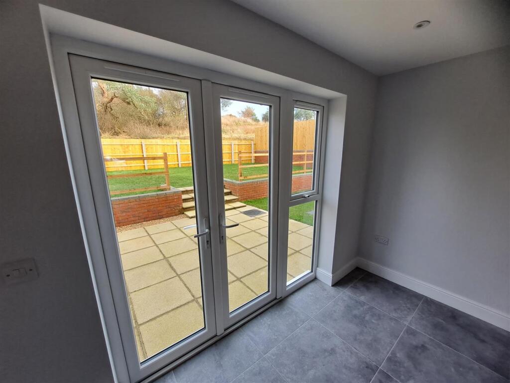 ** PICTURES OF PREVIOUS PLOT - FOR REFERENCE ONLY 