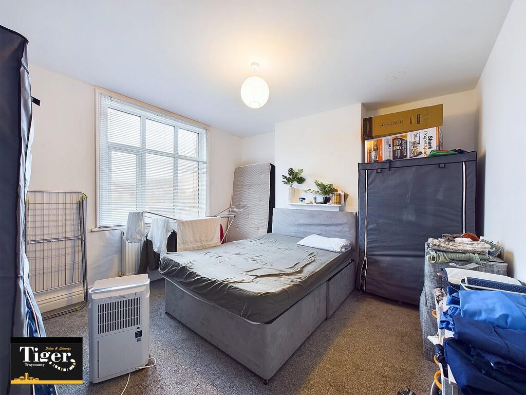 CAM03440G0-PR0244...