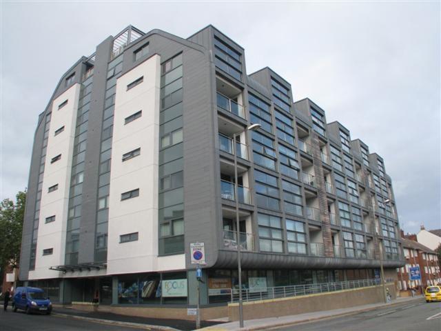 LIV130022_01