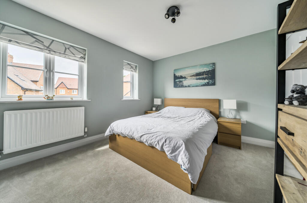 1327487-6-688b8d5...