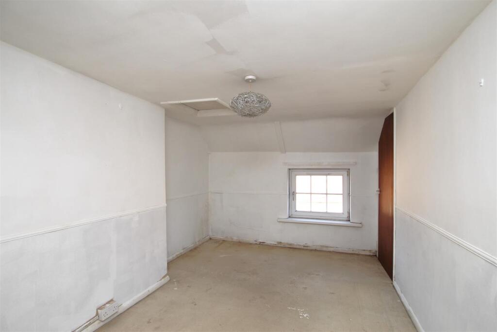 Bedroom One.JPG