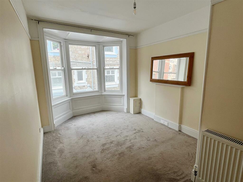 Bedroom.jpg