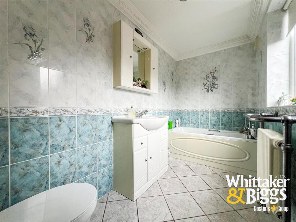 Ground Floor Bathroom