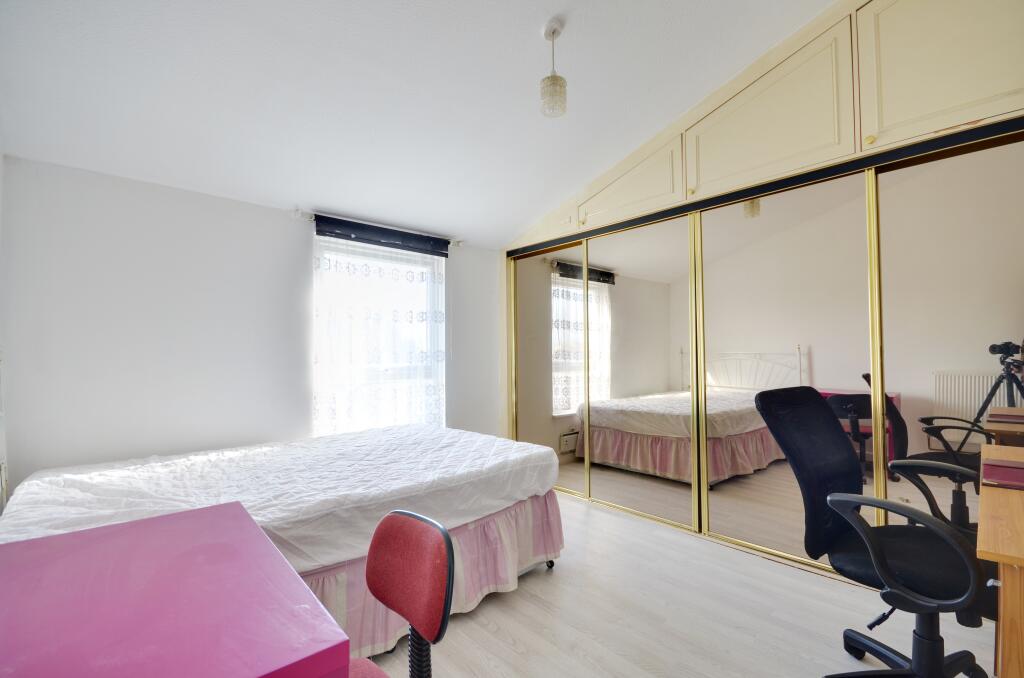 6 bedroon
