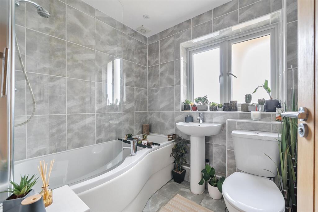 Ground Floor Bathroom